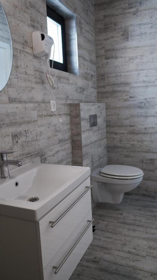 Villa Wild Rooms Zsiec Kültér fotó